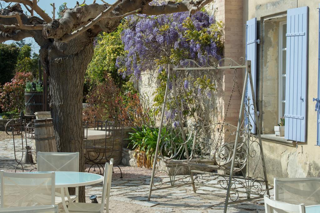 Les Carmes And Spa Le Thor Esterno foto