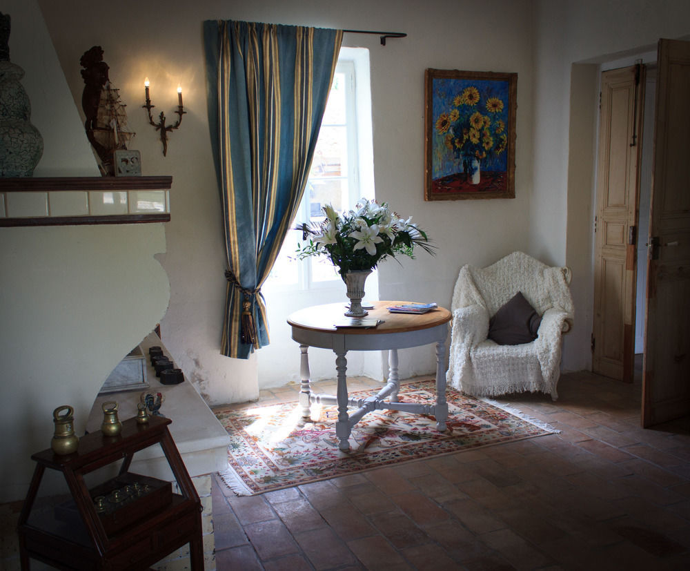 Les Carmes And Spa Le Thor Esterno foto